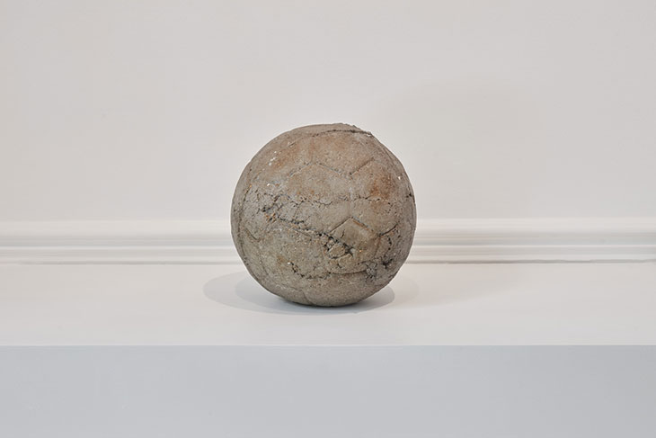 World Cup Again (2002), Sarah Lucas, installation view, ‘Balls’, OOF Gallery, London, 2021. Private collection.