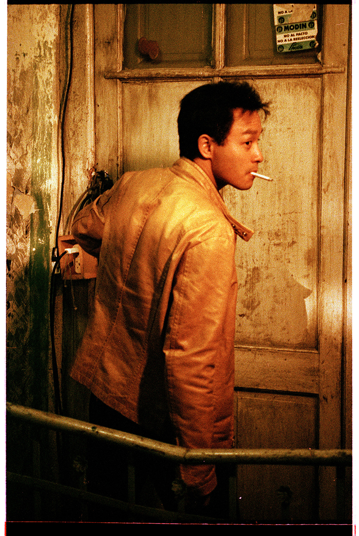 Leslie Cheng in ‘Happy Together’ (1997), wearing a yellow jacket that is up for auction at Sothebys Hong Kong on 10 October 2021.