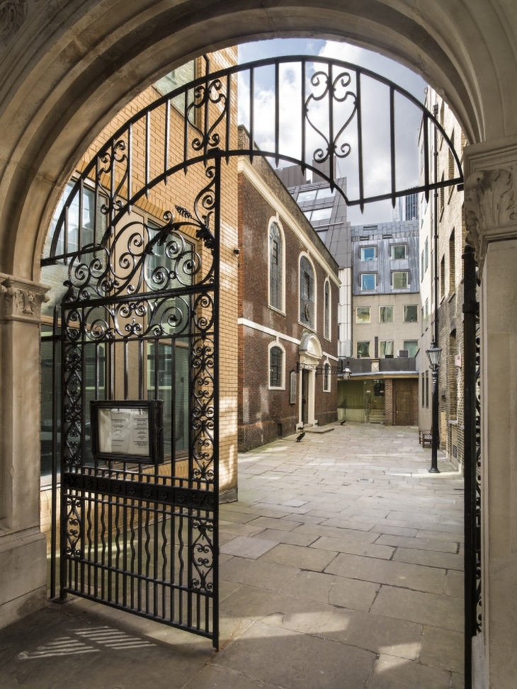 The Gateway, Bevis Marks Synagogue.