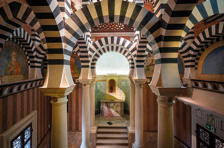 The chapel in the Rocchetta Mattei.