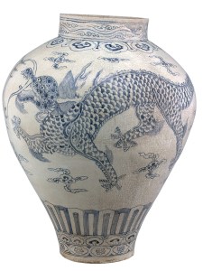 Blue-and-white jar with dragon design (late 18th century). National Palace Museum of Korea, Seoul