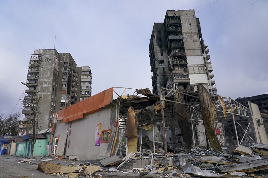 destroyed buildings in Mariupol city