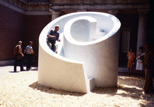 Isamu Noguchi sculpture