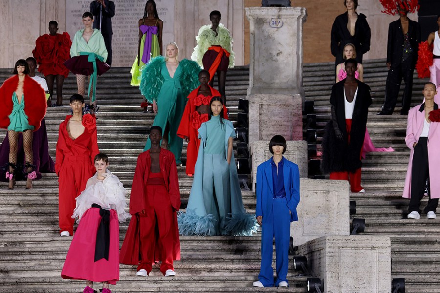 Valentino haute couture fall/winter 22/23 fashion show on 8 July, 2022 on the Spanish Steps in Rome. Photo: Franco Origlia/Getty Images