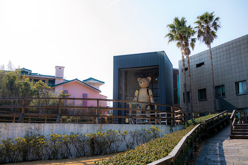 The Teddy Bear Museum at the Jungmun Resort on Jeju Island.