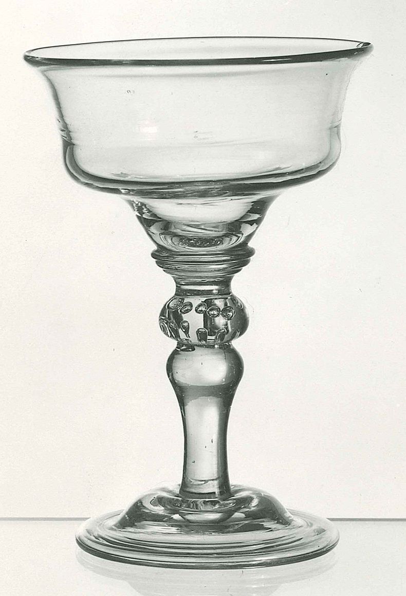 History & Overview of the Champagne Glass