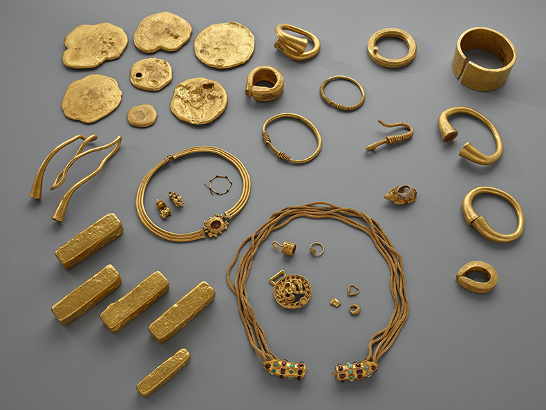 Gold objects found at Dalverzin Tepe, Uzbekistan. Photo: Andrey Arakelyan; © Art and Culture Development Foundation/Republic of Uzbekistan