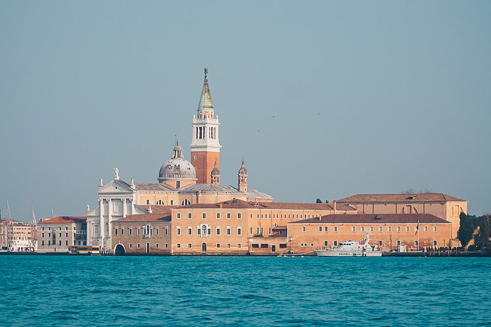 A new centre for photography in Venice | Apollo Magazine - Vimarsana News