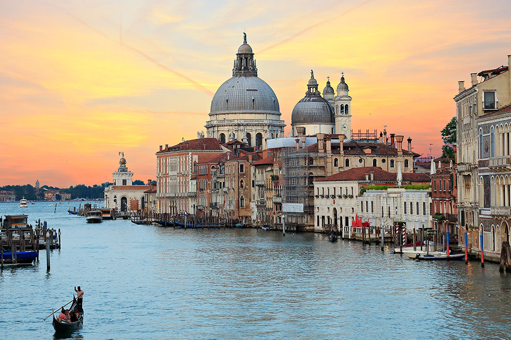 UNESCO warns Venice really is in peril | Apollo Magazine - Vimarsana News